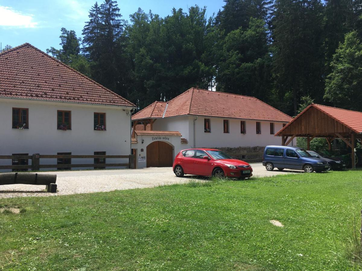 Hotel Zevluv Mlyn Nové Hrady Zewnętrze zdjęcie