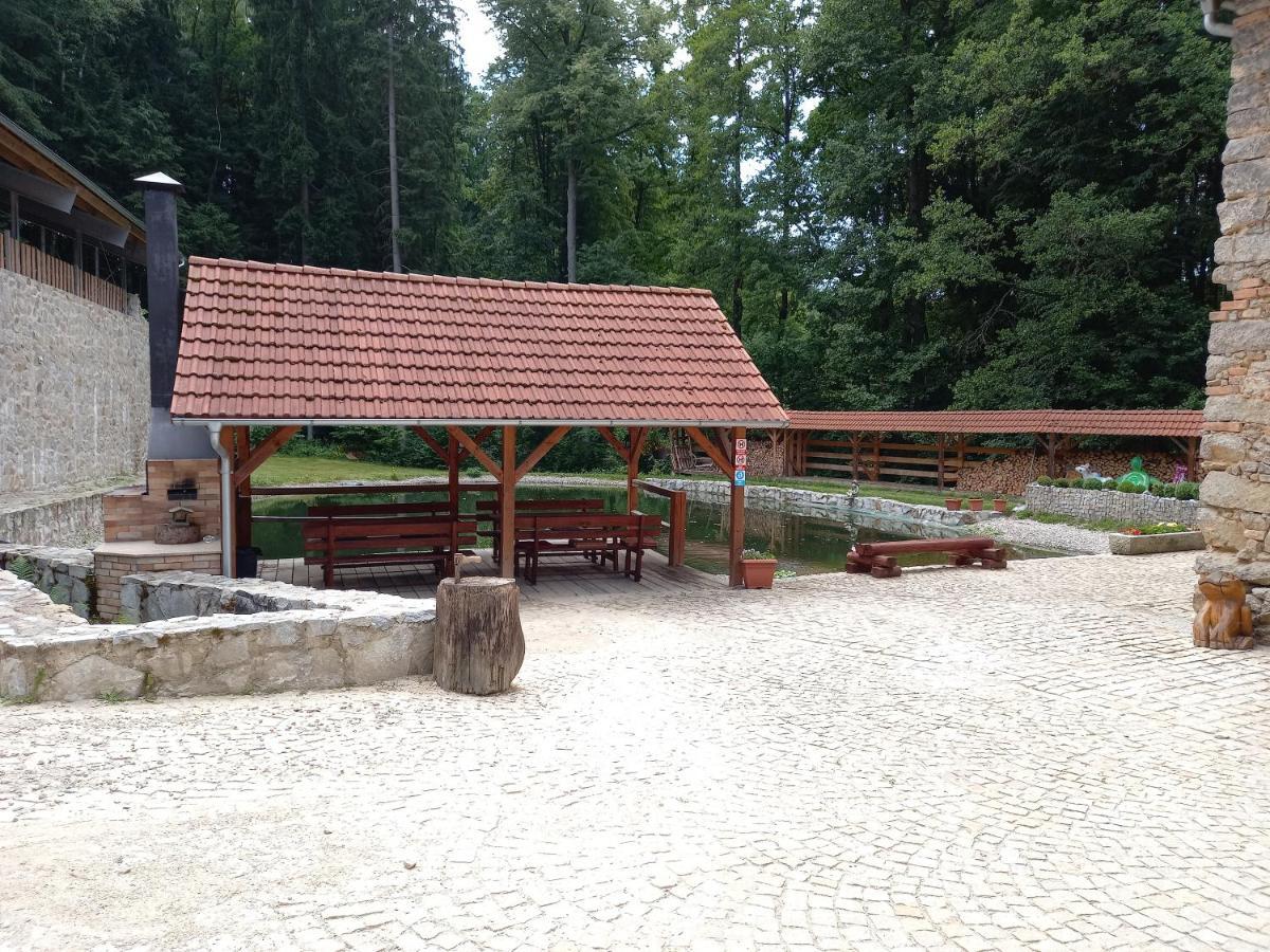 Hotel Zevluv Mlyn Nové Hrady Zewnętrze zdjęcie
