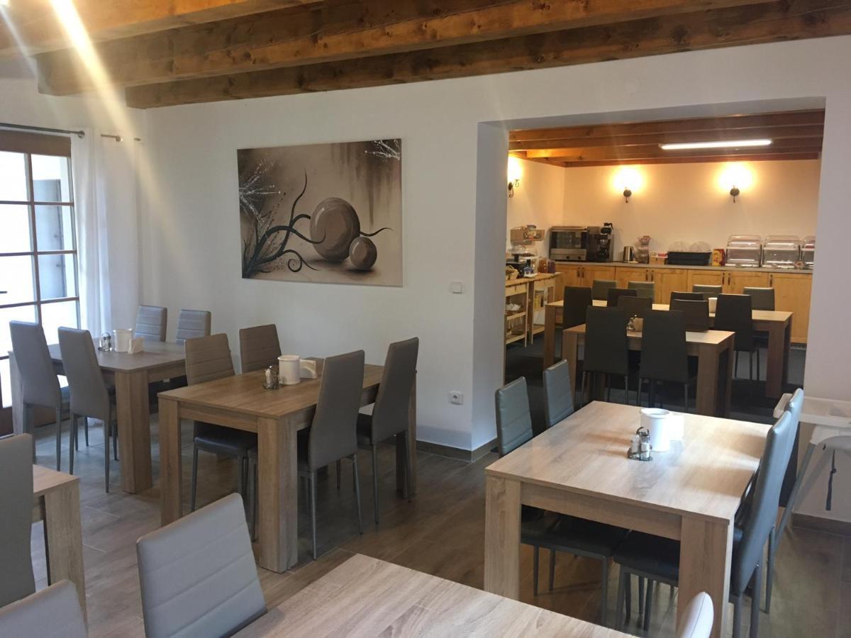 Hotel Zevluv Mlyn Nové Hrady Zewnętrze zdjęcie